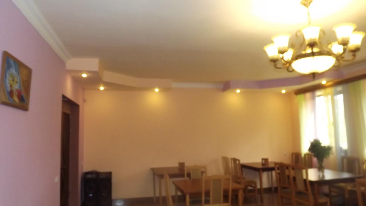 Nectar Hotel Dilijan Bagian luar foto